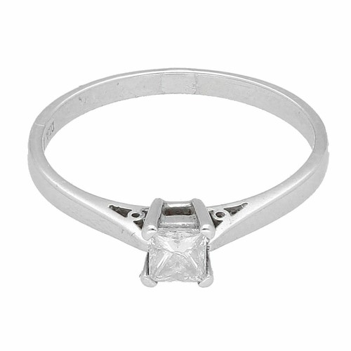 18carat white gold - gold, 0.33ct