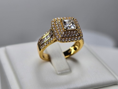 8ct princess cut - 0.8ct,