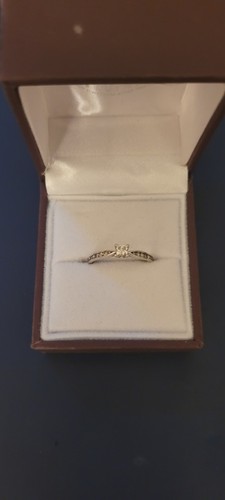 Princess cut white - cut, gold