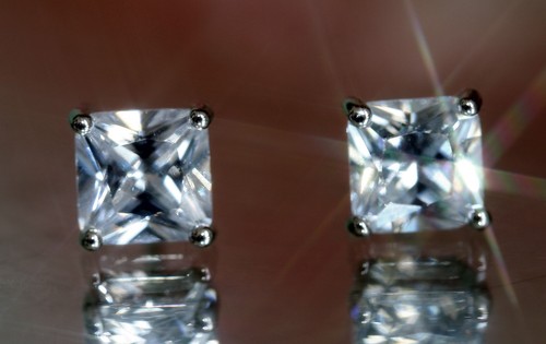 Princess cut diamond - (6mm), cz