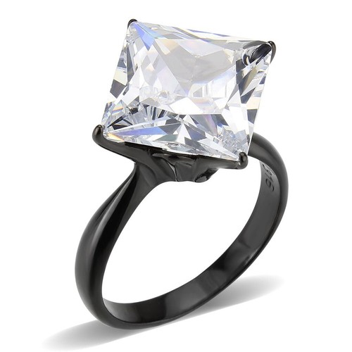 Black solitaire ring princess