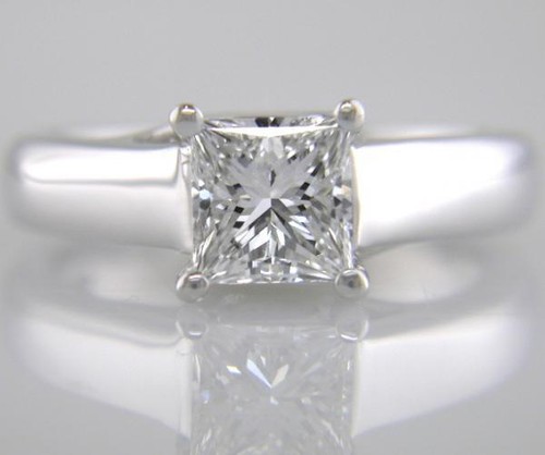 Diamond solitaire platinum - diamond,
