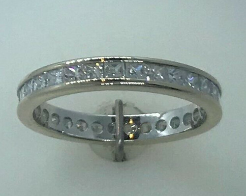-18ct white gold princess cut