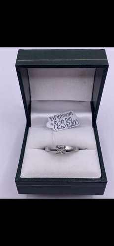 Platinum princess cut diamond - princess,