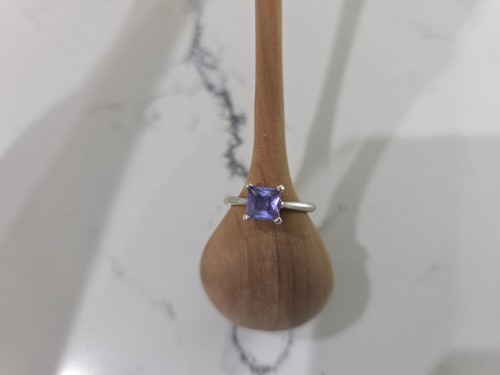 Gemvara tanzanite princess cut - gemvara,
