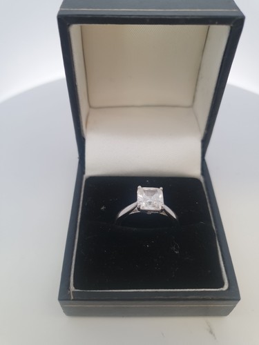 Princess cut solitaire ring - cz,
