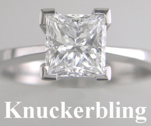 Diamond solitaire platinum - diamond,