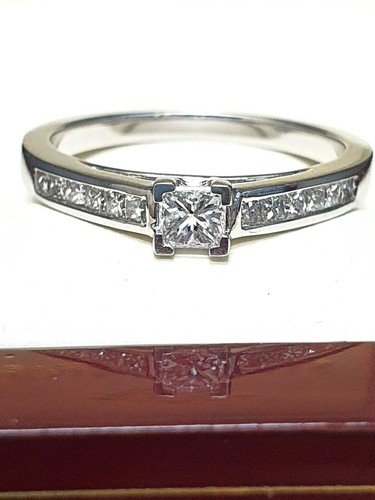 18carat white gold - 18carat,