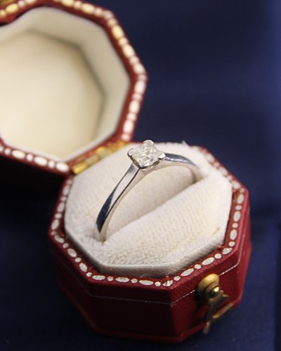 18ct white gold 25ct - 18ct, 0.25ct