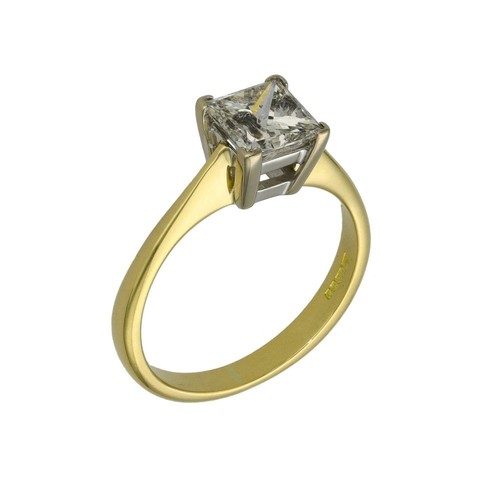 18ct yellow gold princess - princess, cut