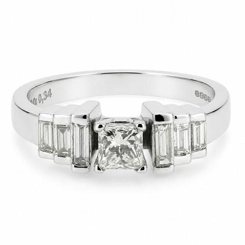 18ct white gold princess - 18ct, cut